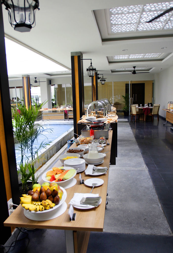 Pranaya Boutique Hotel Serpong Exteriör bild