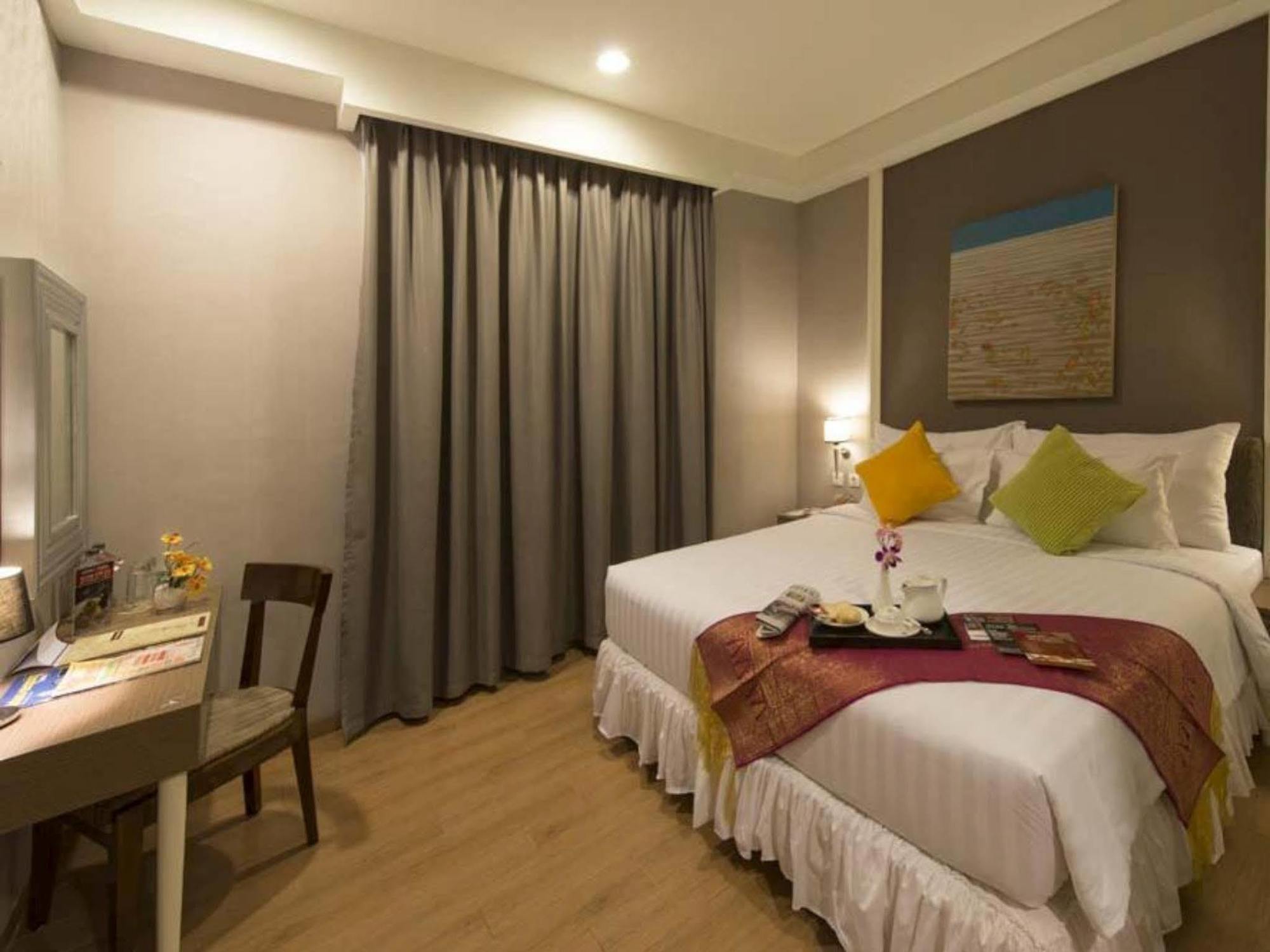 Pranaya Boutique Hotel Serpong Exteriör bild